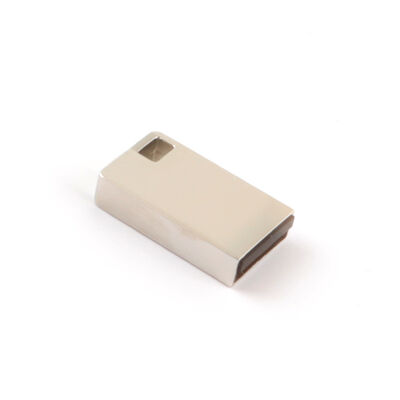 Μία μέταλλο MINI USB flash drive με ματ επιφάνεια και γωνία φακού ευρείας γωνίας 120 μοιρών που εξασφαλίζουν την προστασία των δεδομένων