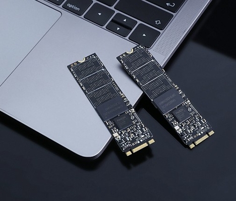 Εσωτερικά σκληρά δίσκα SSD 32GB/ 64GB/ 128GB/ 256GB/ 512GB/ 1TB/ 2TB/ 4TB/ 8TB/ 10TB σε Μαύρο/ Χρυσό/ Ασημένιο