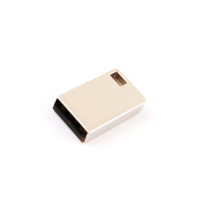 Μία μέταλλο MINI USB flash drive με ματ επιφάνεια και γωνία φακού ευρείας γωνίας 120 μοιρών που εξασφαλίζουν την προστασία των δεδομένων