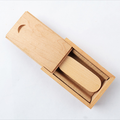 Ξύλινος χαραγμένος ODM cOem Drive λάμψης ραβδιών 8GB 16GB 32GB Usb ξύλων καρυδιάς