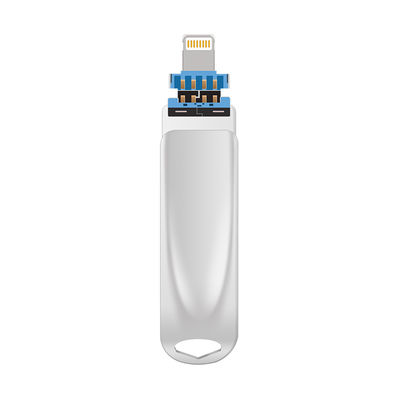 Ασημένιο USB τύπου C 3 σε ένα με USB 2.0 USB 3.0 και συνδετήρα τύπου C