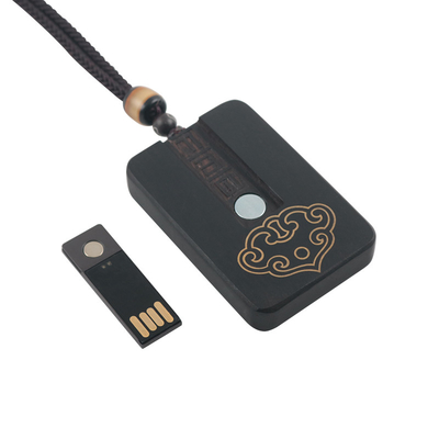 Το Maple Wood USB 3.0 Flash Drive είναι μια ανθεκτική και φιλική προς το περιβάλλον λύση για τις ανάγκες της επιχείρησής σας