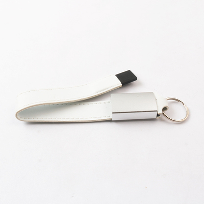 Το Drive λάμψης Leahter USB 2,0 με το δαχτυλίδι UDP μπορεί λογότυπο τυπωμένων υλών λέιζερ αποτύπωσης σε ανάγλυφο